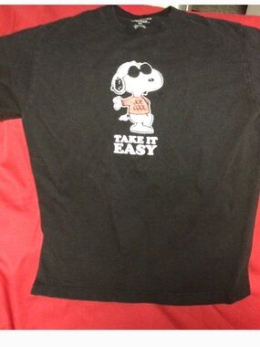 Snoopy tshirt